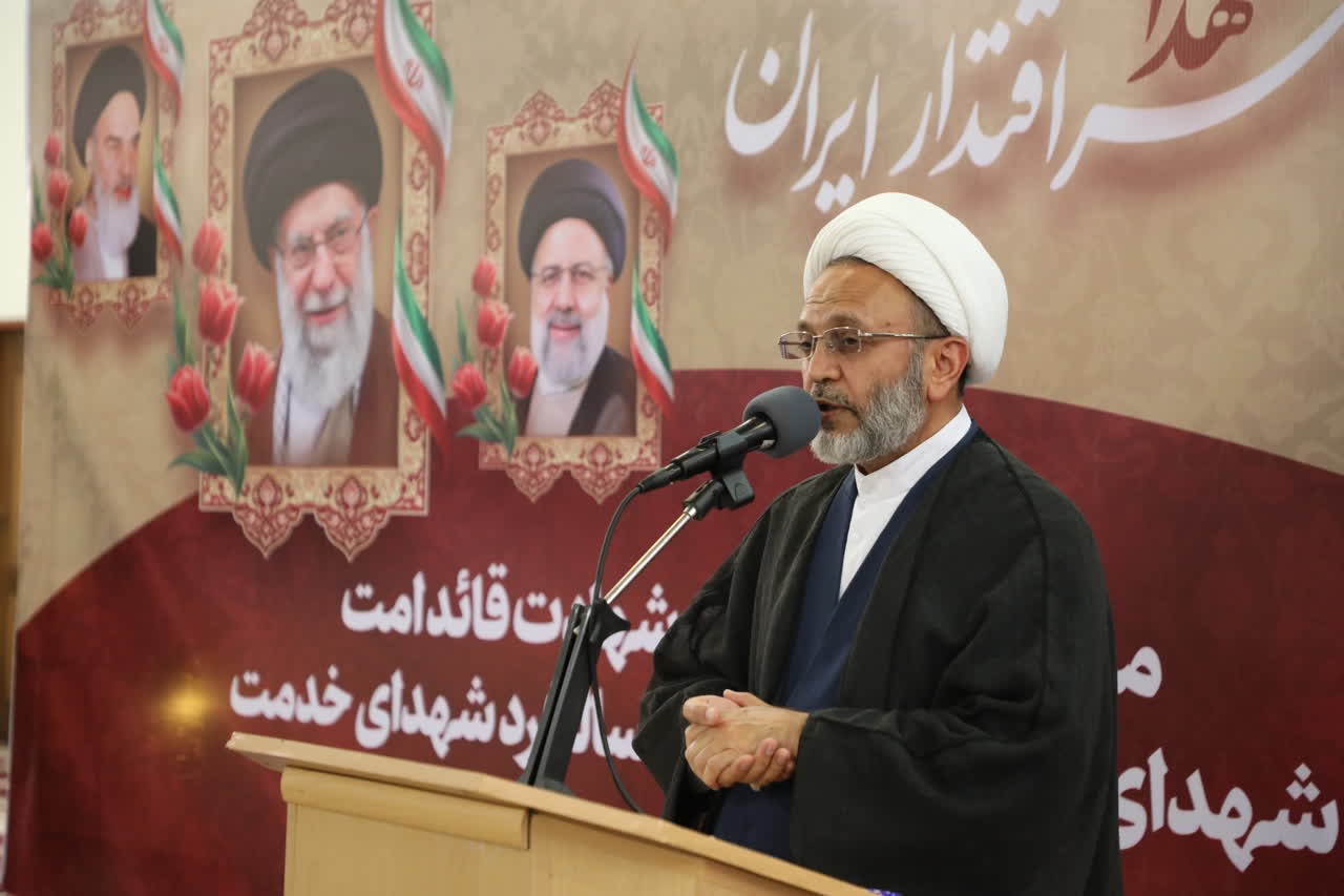 تجدید میثاق جهادگران صنعت پتروشیمی با آرمان‌های امام شهید؛ نخستین یادواره شهدای پتروشیمی برگزار شد