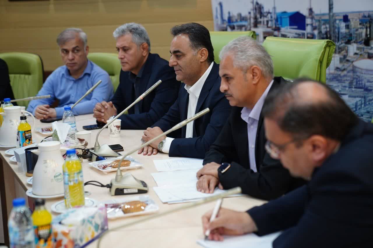 جلسه کارگروه HSE قرارگاه نفت، گاز، پتروشیمی و تأمین سوخت استان خوزستان برگزار شد